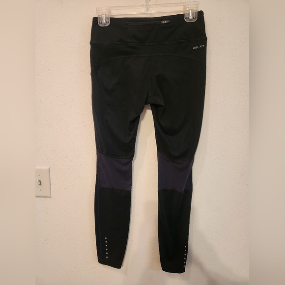 Nike Black Leggings Women's size Small Mesh Detail - Picture 2 of 8
